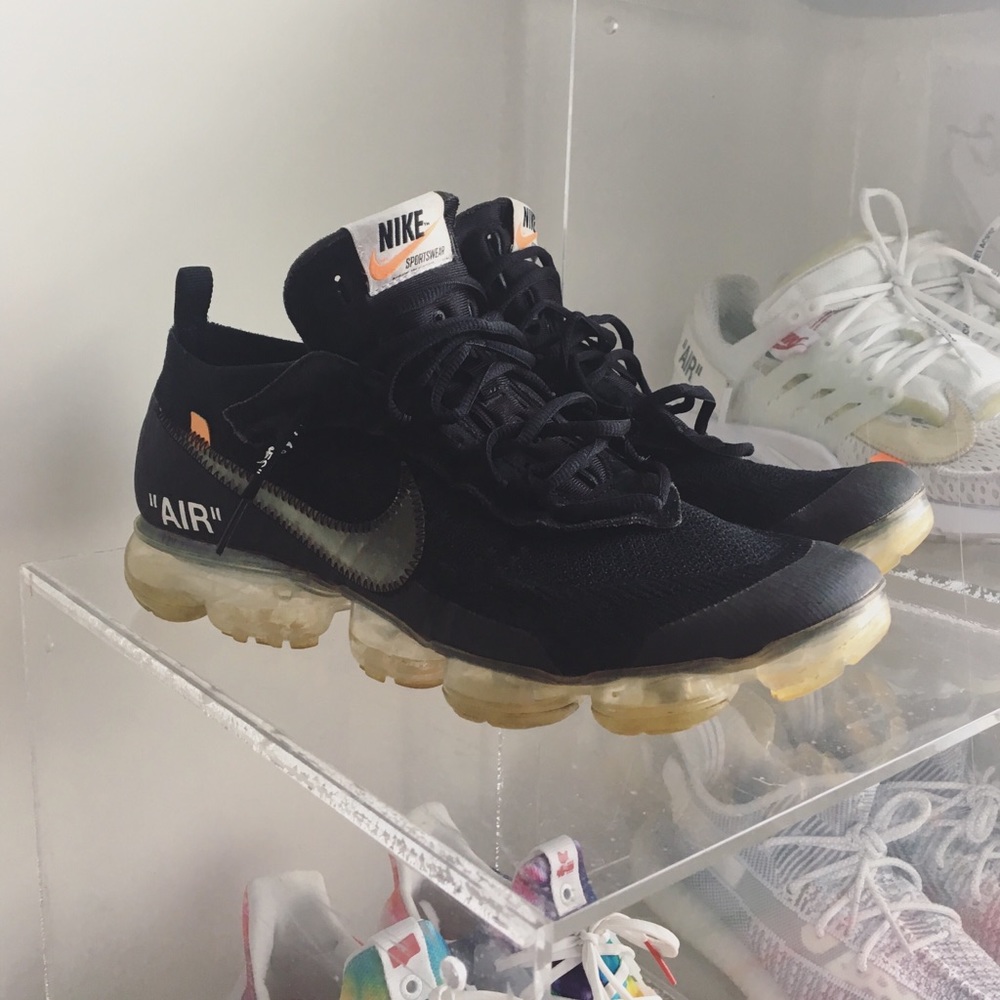 Off white vapormax black
